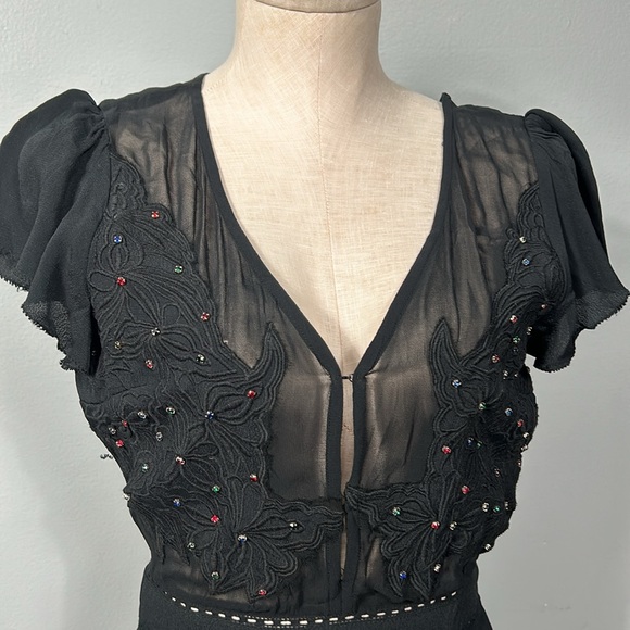 Vintage Cleobella Black Chiffon Open Back Elegant Embroidered Asymmetrical Dress - Picture 15 of 17